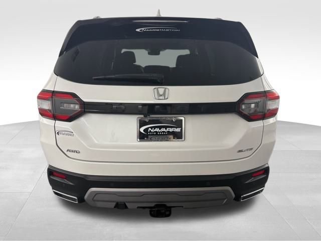 Used 2025 Honda Pilot Elite image 7