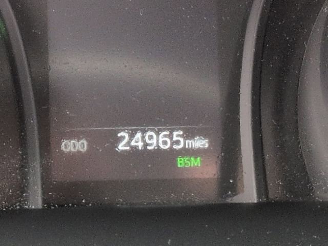 Used 2024 Toyota Camry SE w/ Convenience Package image 23