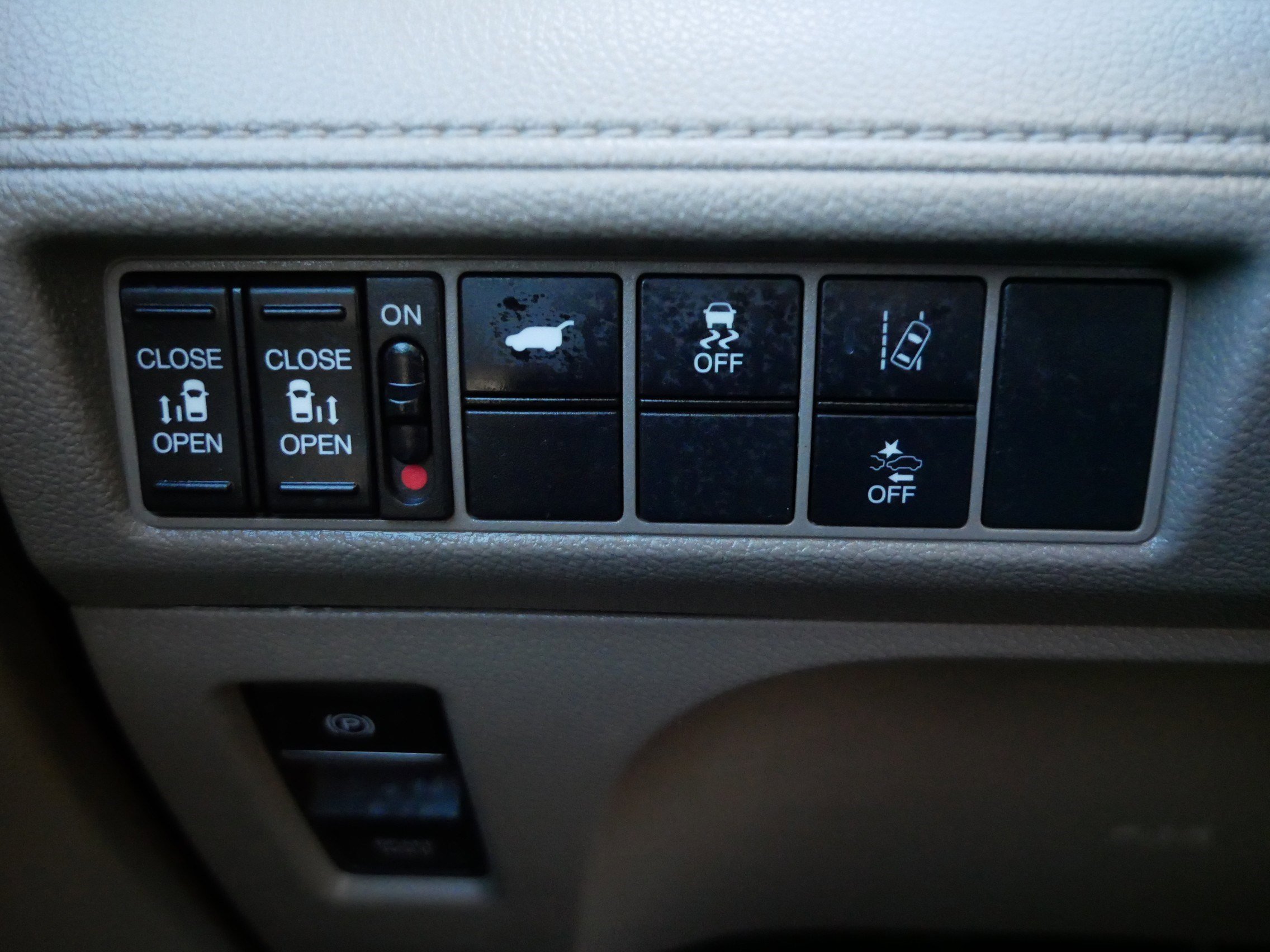 Used 2018 Honda Odyssey EX-L image 26