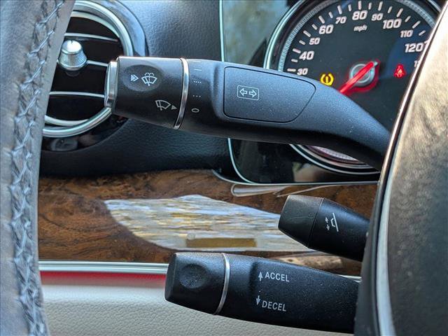 Used 2018 Mercedes-Benz E 300 image 9