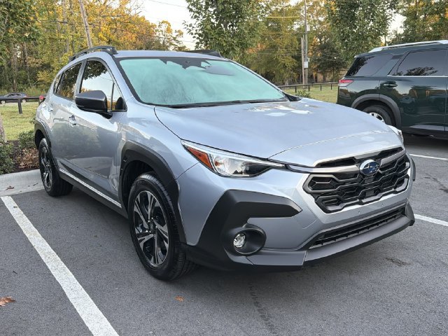 Used 2025 Subaru Crosstrek 2.5i Premium AWD/4WD image 3