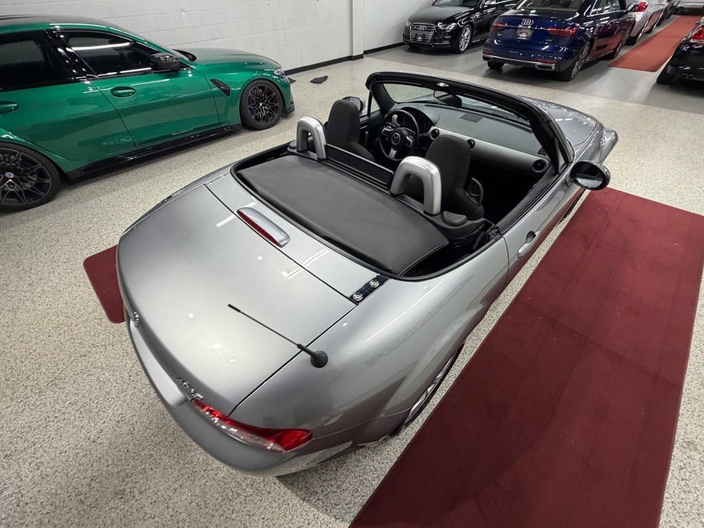 Used 2011 MAZDA MX-5 Miata Sport RWD image 24