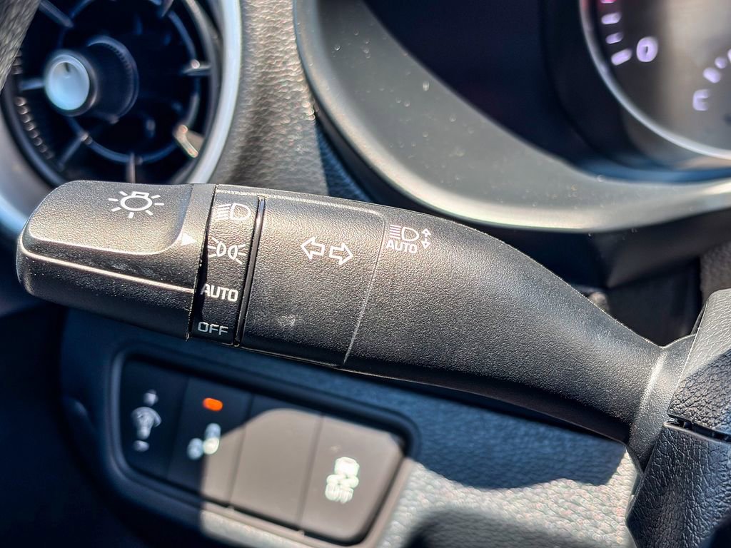 Used 2024 Kia Forte LXS w/ LXS Technology Package FWD image 49
