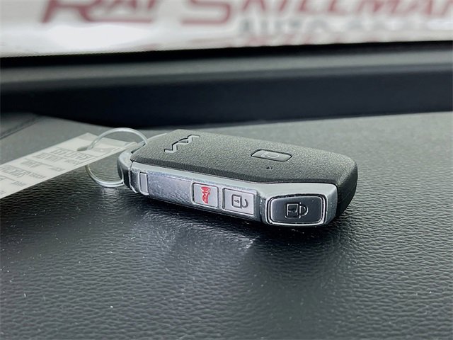 Used 2024 Kia Sportage EX image 13