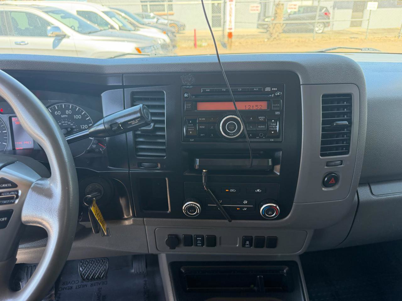 Used 2016 Nissan NV 2500 SV RWD image 18