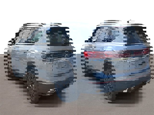 New 2026 Volkswagen Atlas SE image 3