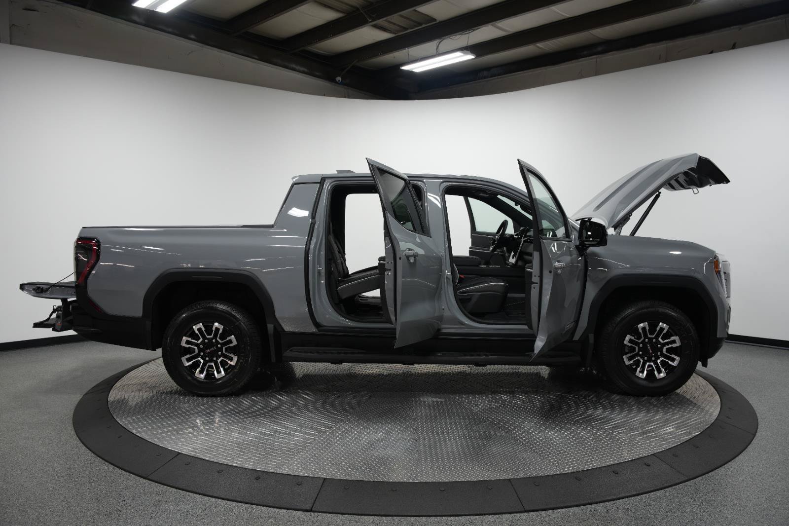 New 2026 GMC Sierra EV Elevation AWD/4WD image 10