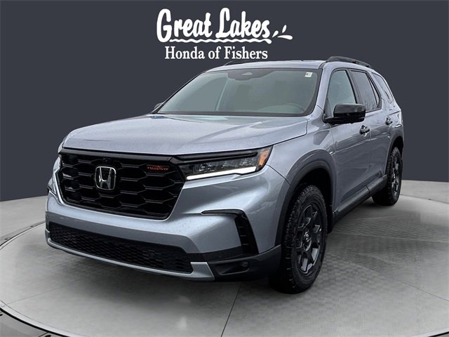 New 2025 Honda Pilot TrailSport image 1