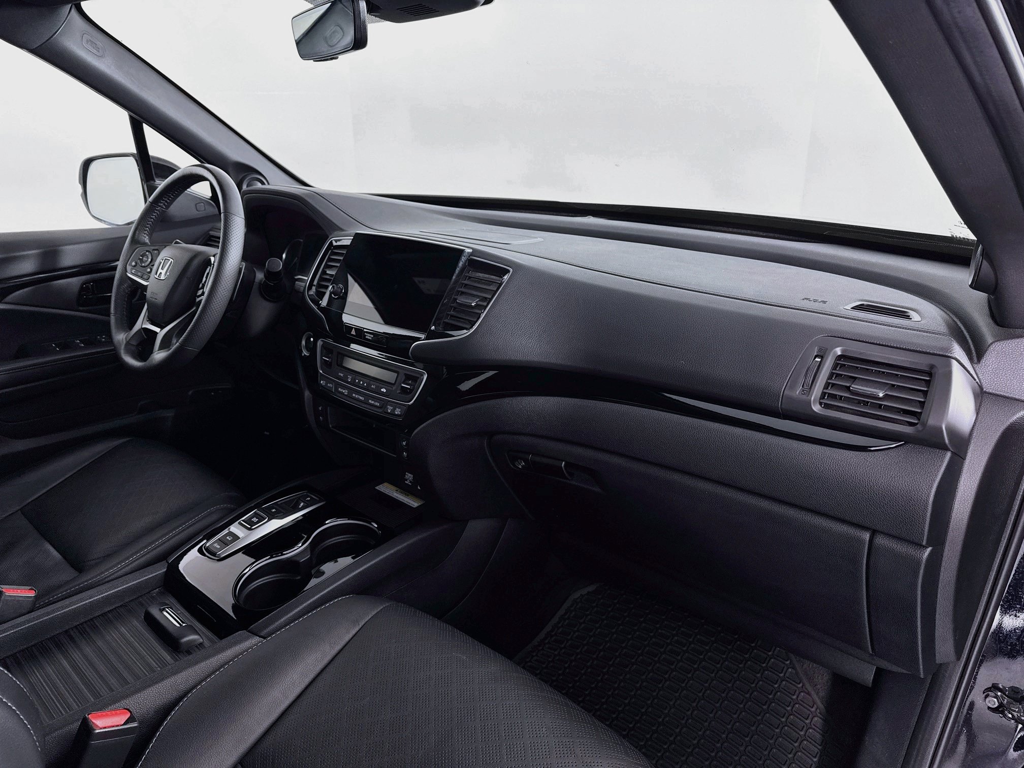 Certified 2022 Honda Passport Elite image 30