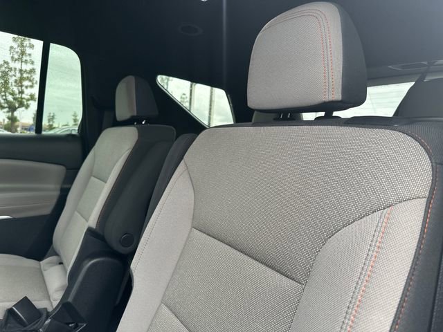 Used 2025 Chevrolet Traverse LT AWD/4WD image 22