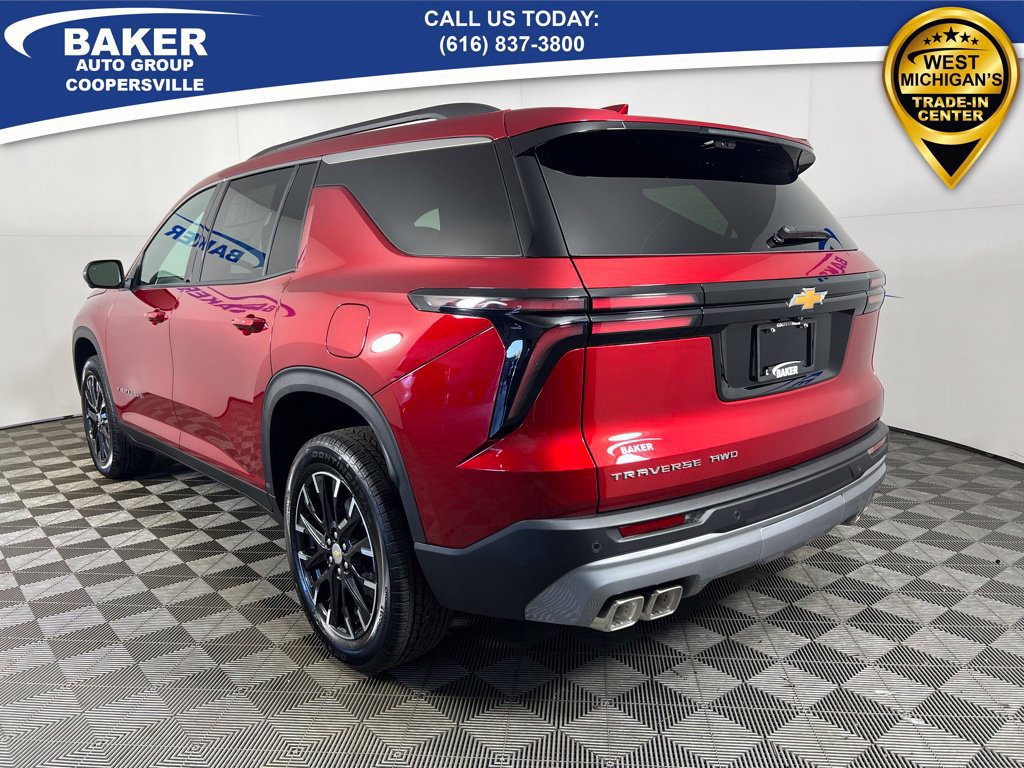 New 2026 Chevrolet Traverse LT w/ Sun and Wheel Package AWD/4WD image 4