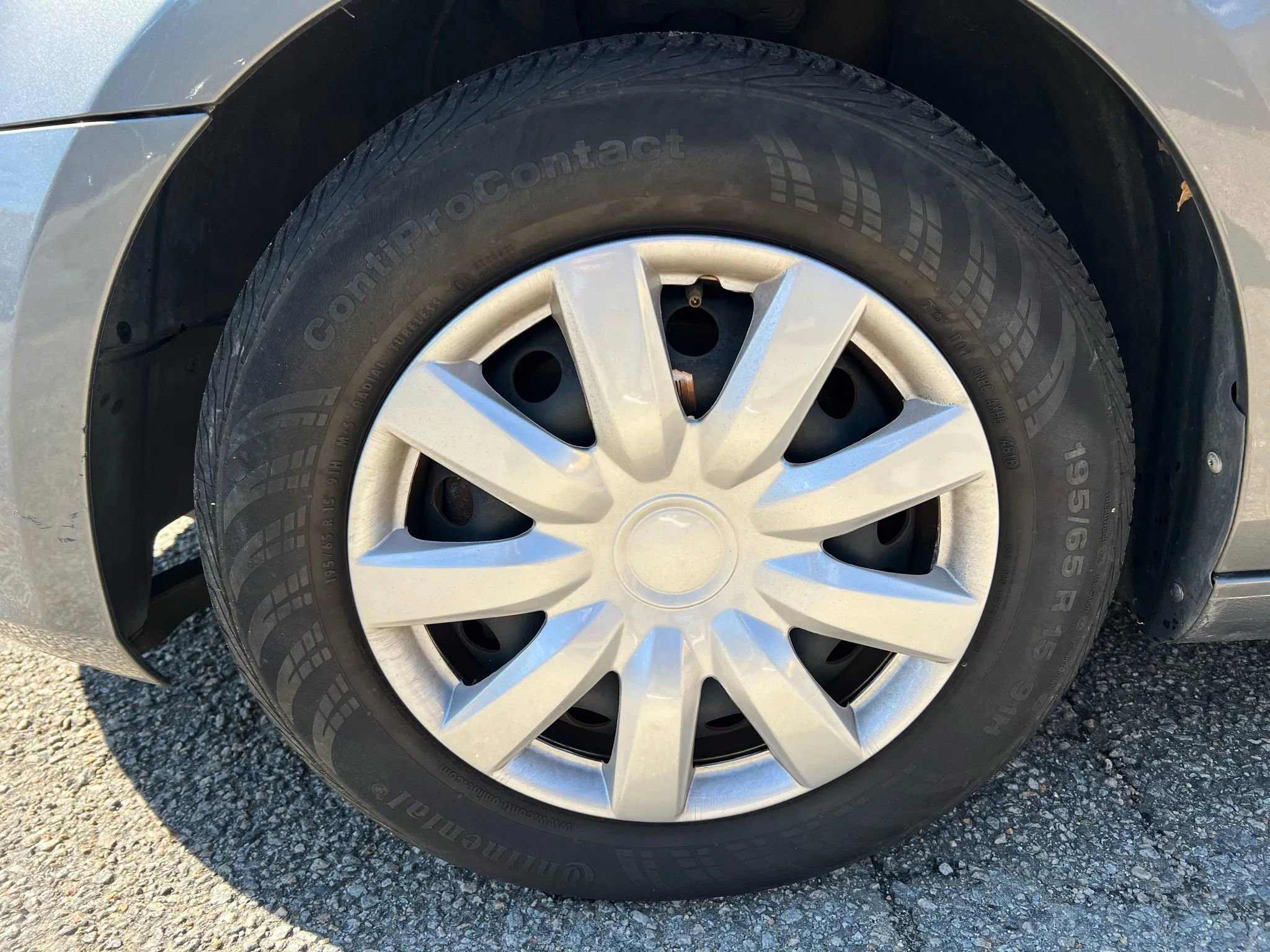 Used 2013 Volkswagen Golf 2-Door image 20