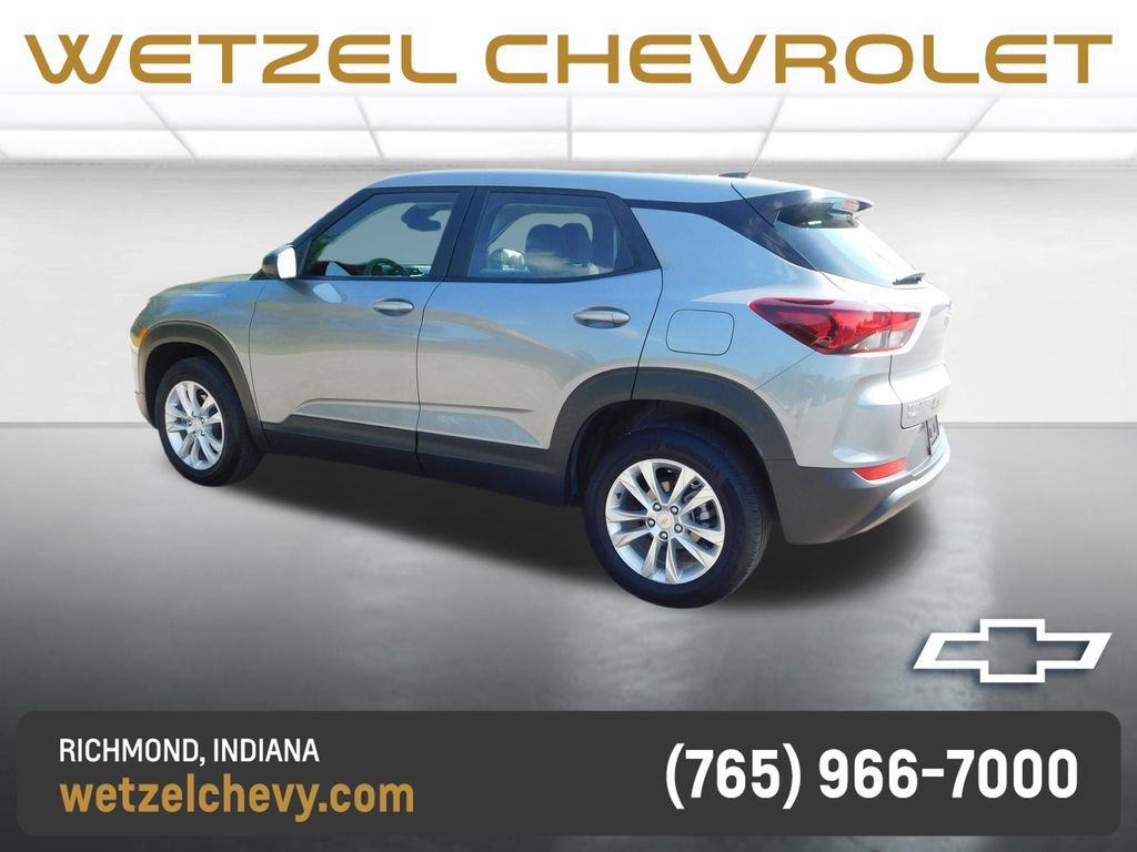 Used 2023 Chevrolet TrailBlazer LS AWD/4WD image 5