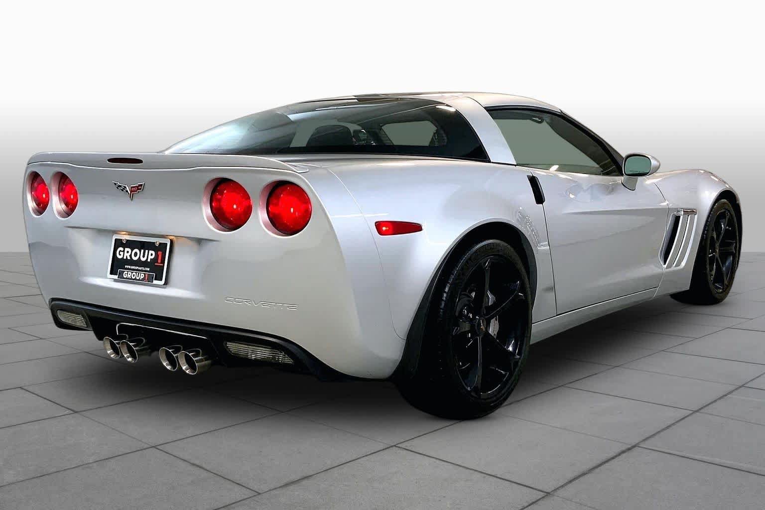 Used 2013 Chevrolet Corvette Grand Sport w/ 2LT Preferred Equipment Group RWD image 12