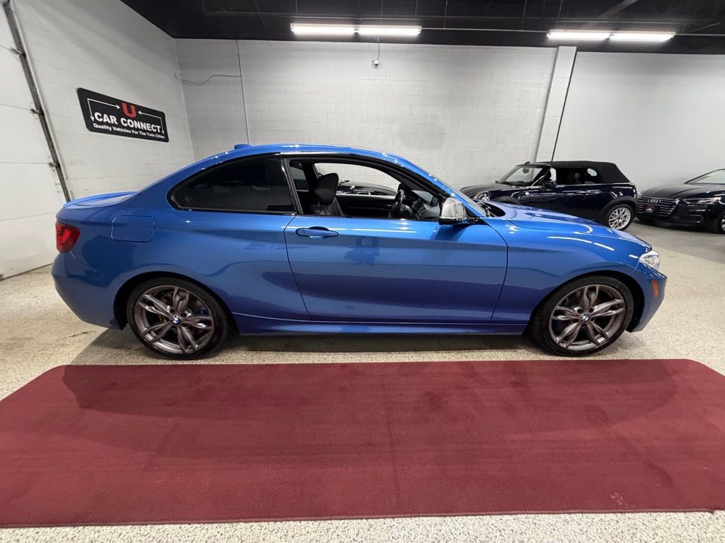 Used 2016 BMW M235i Coupe image 11