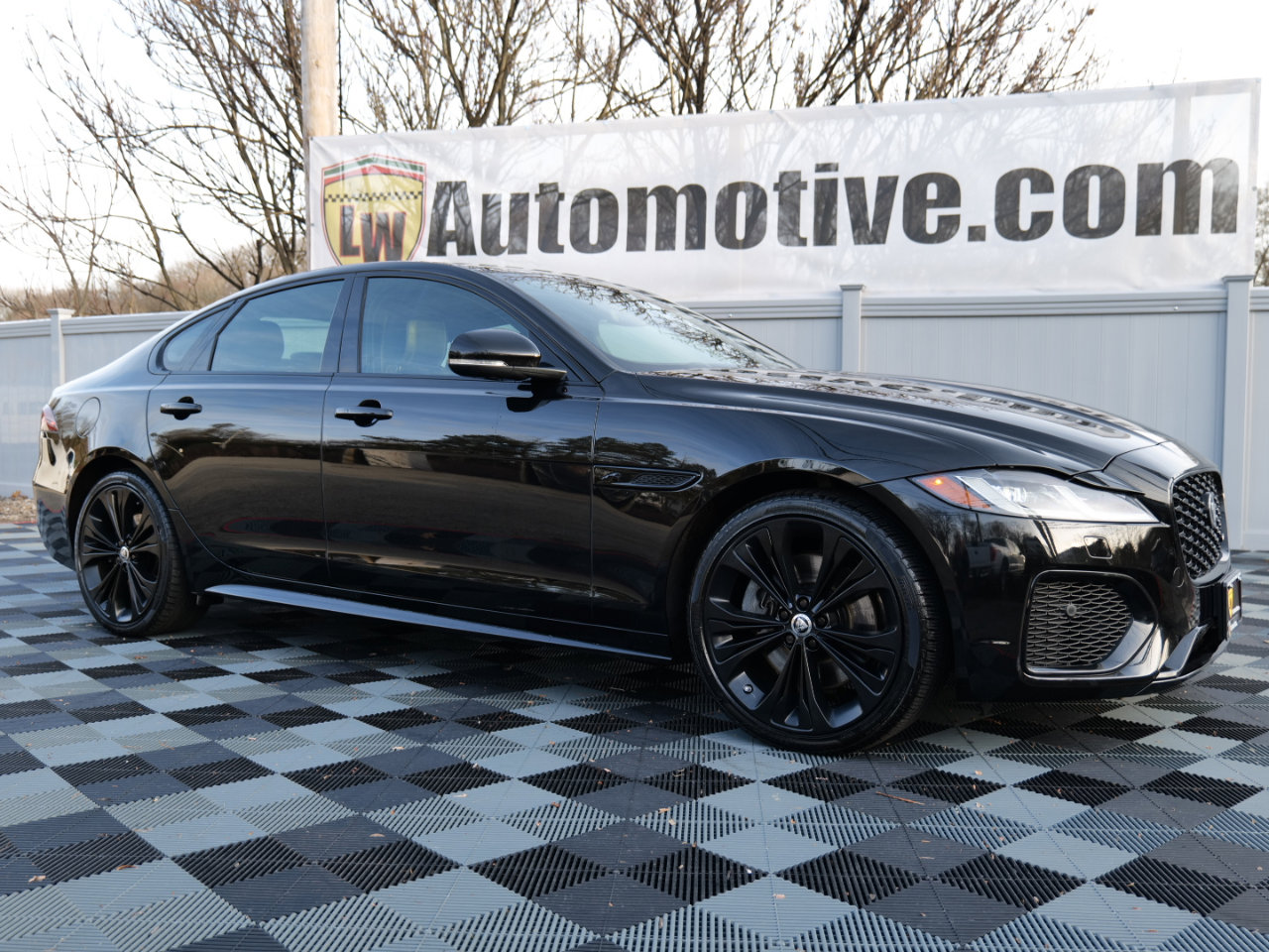 Used 2024 Jaguar XF R-Dynamic SE image 64