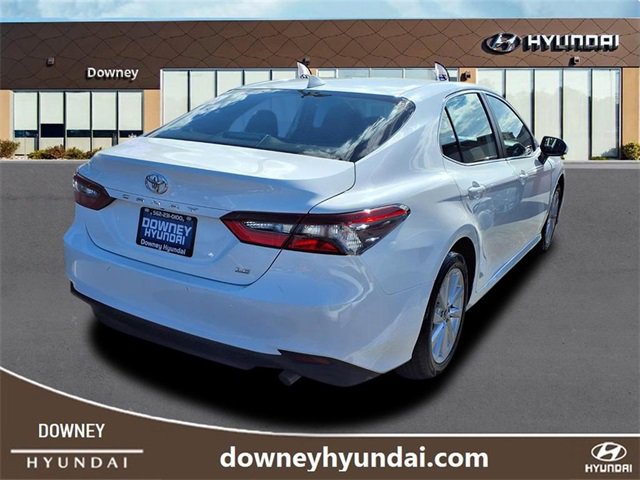 Used 2024 Toyota Camry LE image 4