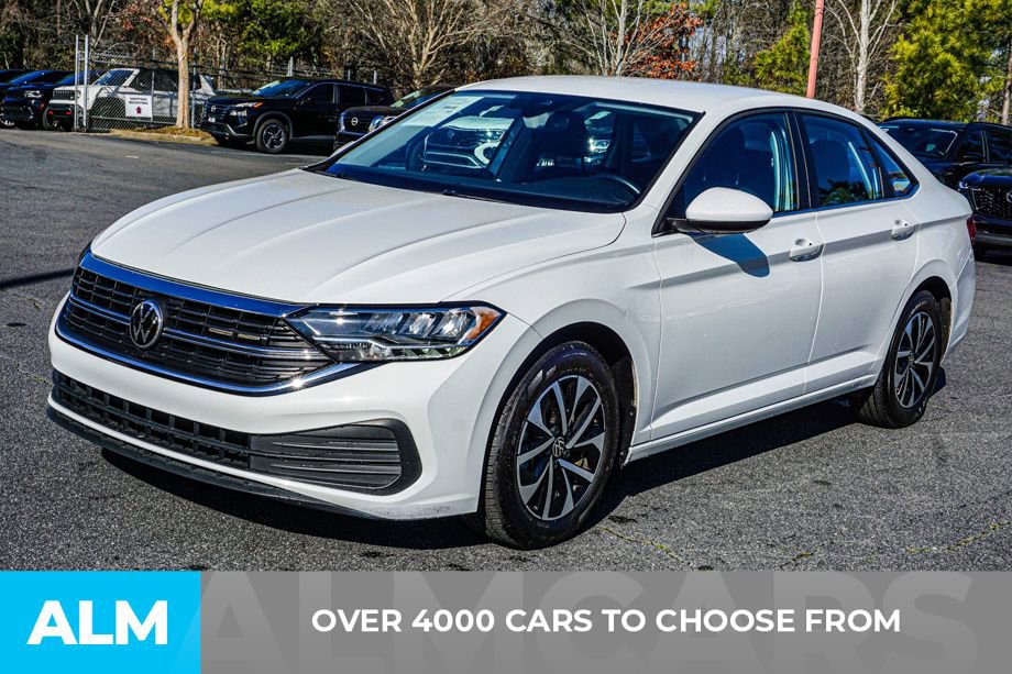 Used 2024 Volkswagen Jetta S image 3