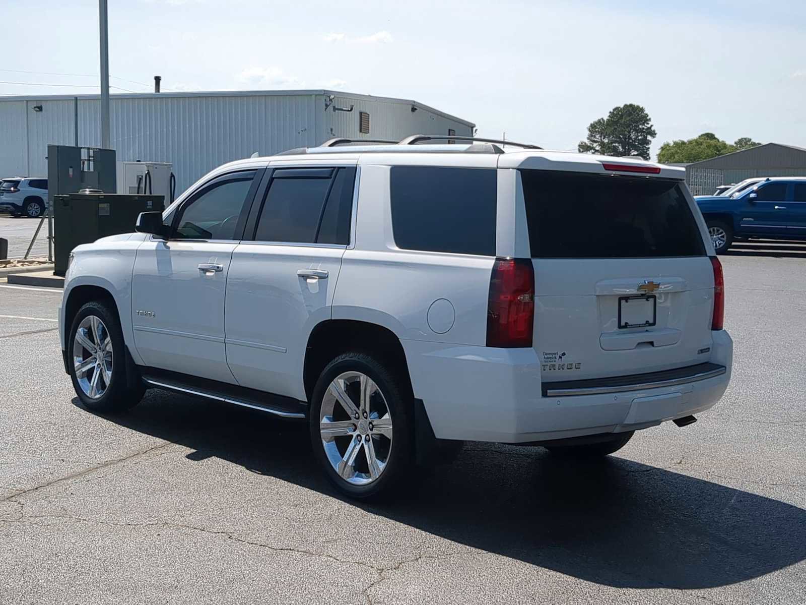 Used 2018 Chevrolet Tahoe Premier AWD/4WD image 6