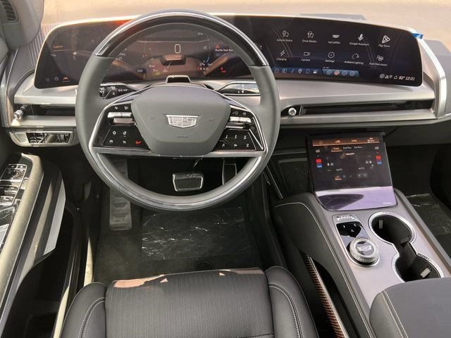 New 2027 Cadillac Vistiq Sport AWD/4WD image 10