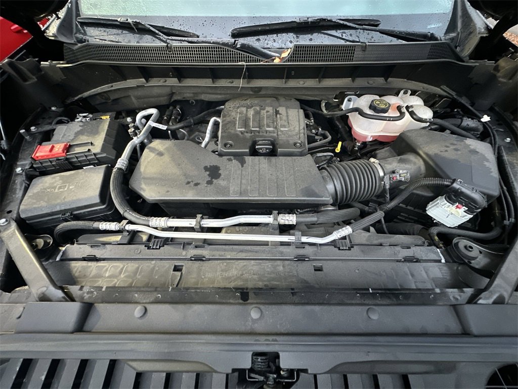 Used 2024 Chevrolet Silverado 1500 LT image 24