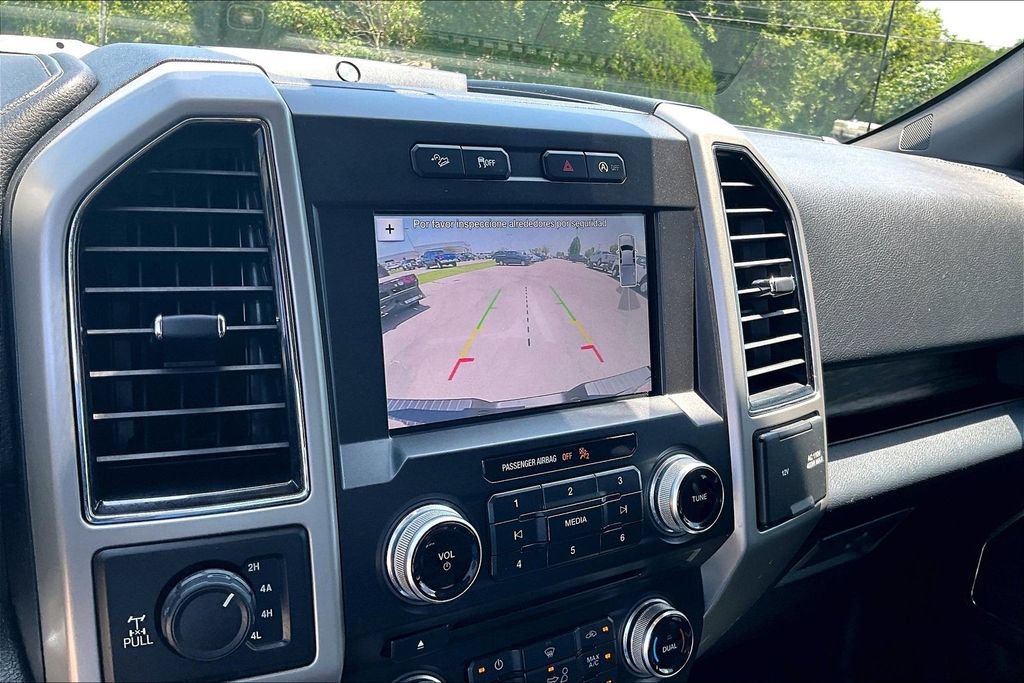 Used 2018 Ford F150 Lariat w/ Equipment Group 502A Luxury AWD/4WD image 18