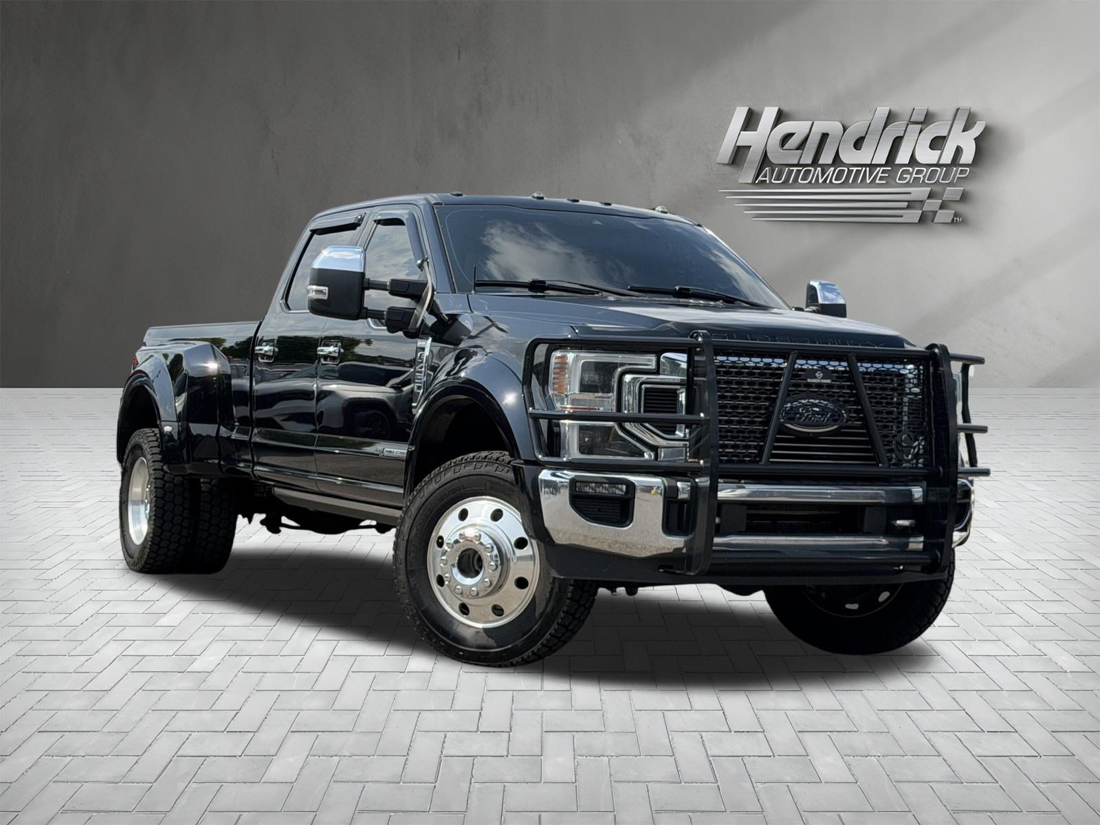 Used 2022 Ford F450 King Ranch w/ King Ranch Ultimate Package AWD/4WD image 2