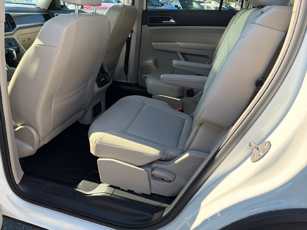 Used 2019 Volkswagen Atlas SEL FWD image 21