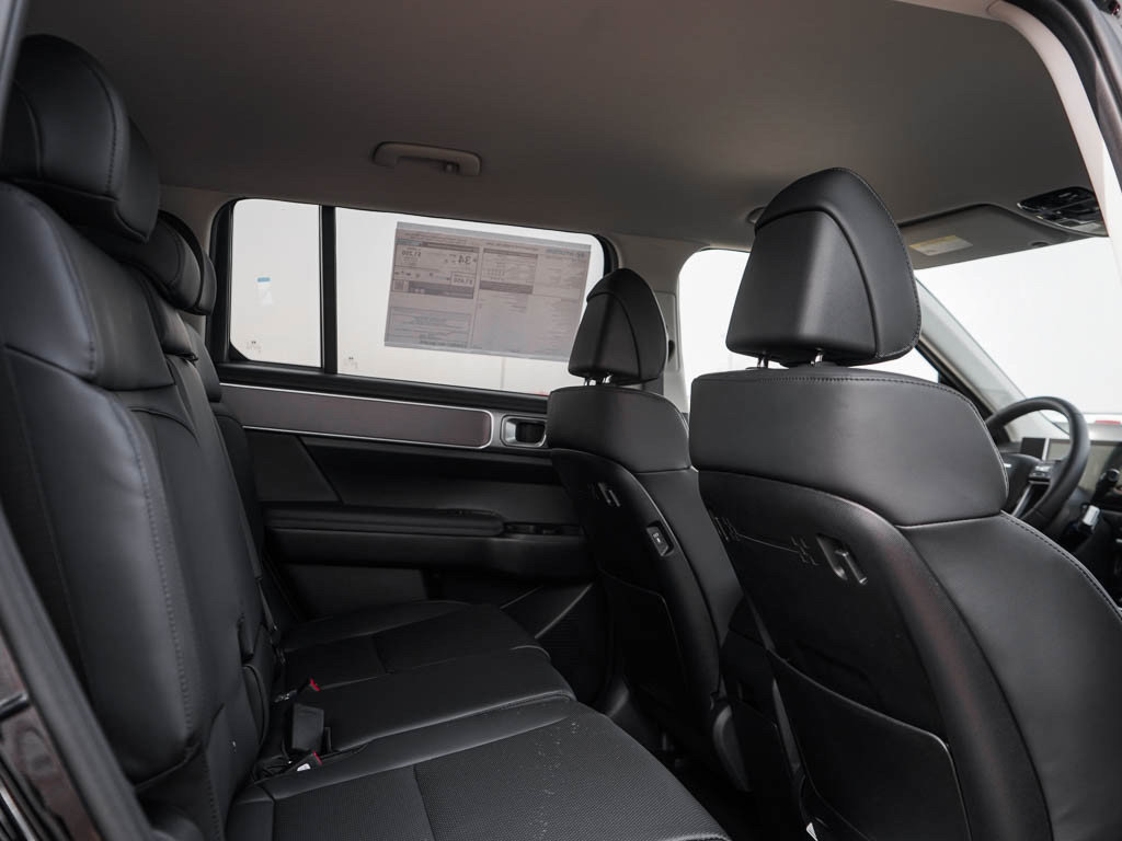 New 2026 Hyundai Santa Fe SEL AWD/4WD image 13