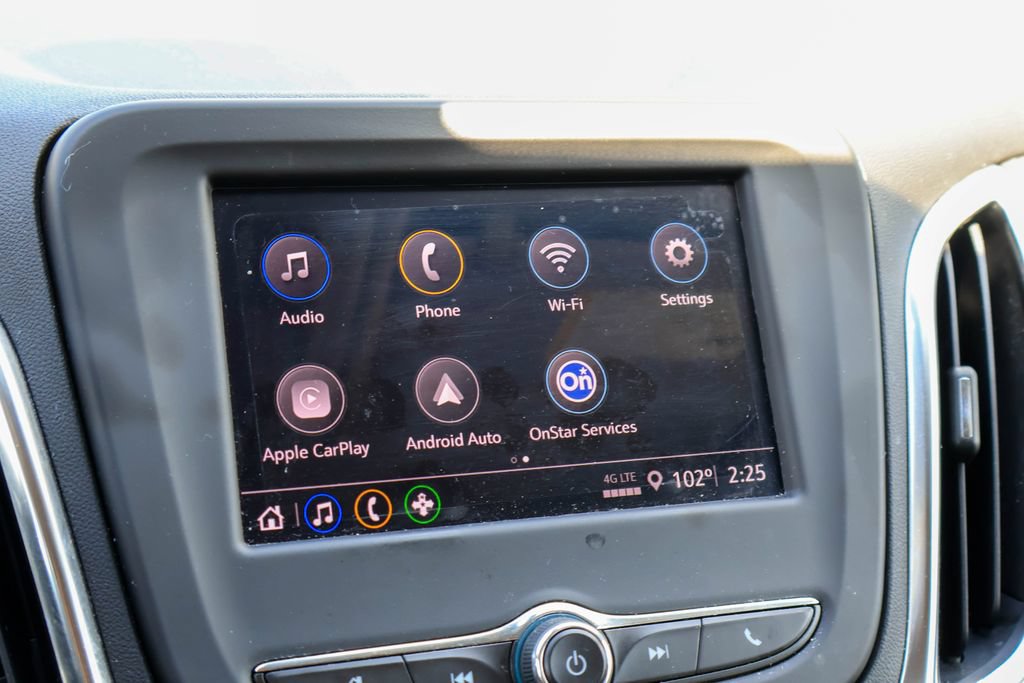 Used 2024 Chevrolet Equinox LT w/ LPO, Blackout Package FWD image 5