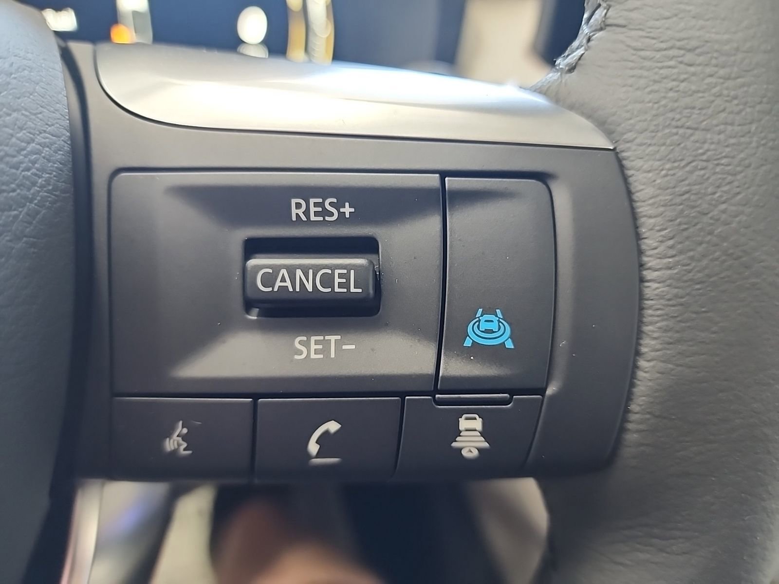 Used 2026 INFINITI QX60 Luxe w/ Cargo Package AWD/4WD image 40