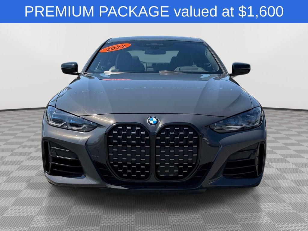 Used 2022 BMW M440i Coupe RWD image 2
