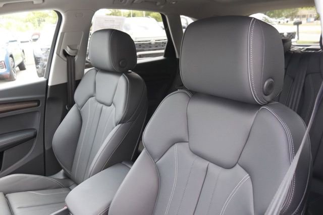 Used 2025 Audi Q5 2.0T Premium Plus image 14