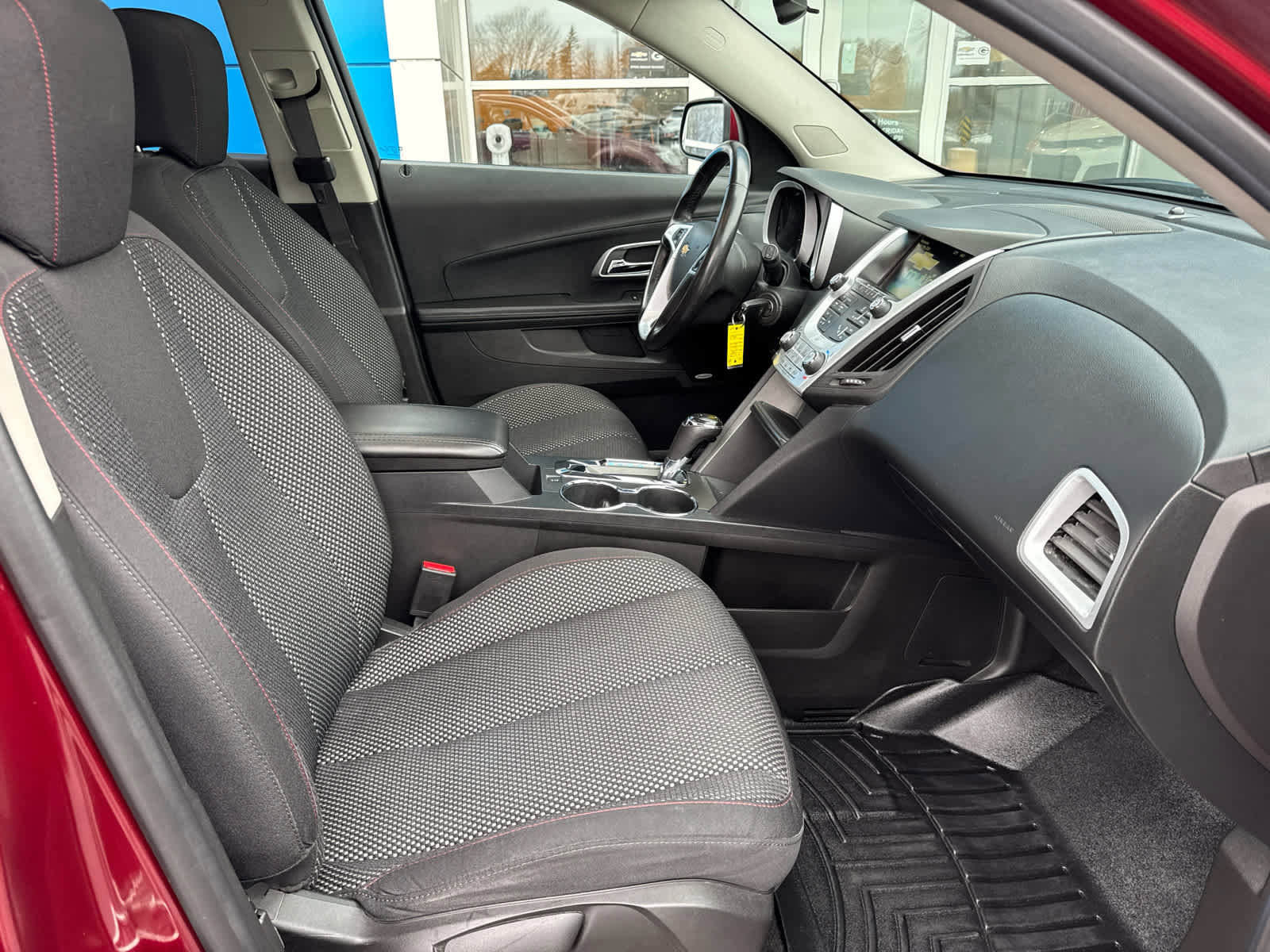 Used 2016 Chevrolet Equinox LT w/ Convenience Package image 4