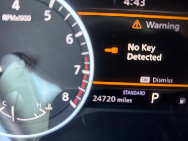 Used 2023 Nissan Pathfinder SL FWD image 13