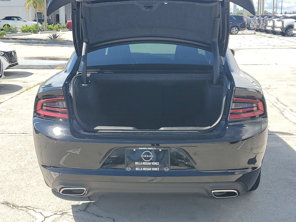 Used 2023 Dodge Charger SXT w/ Blacktop Package RWD image 13