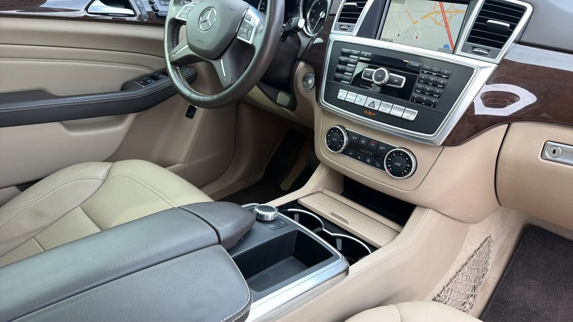 Used 2015 Mercedes-Benz ML 350 4MATIC image 92