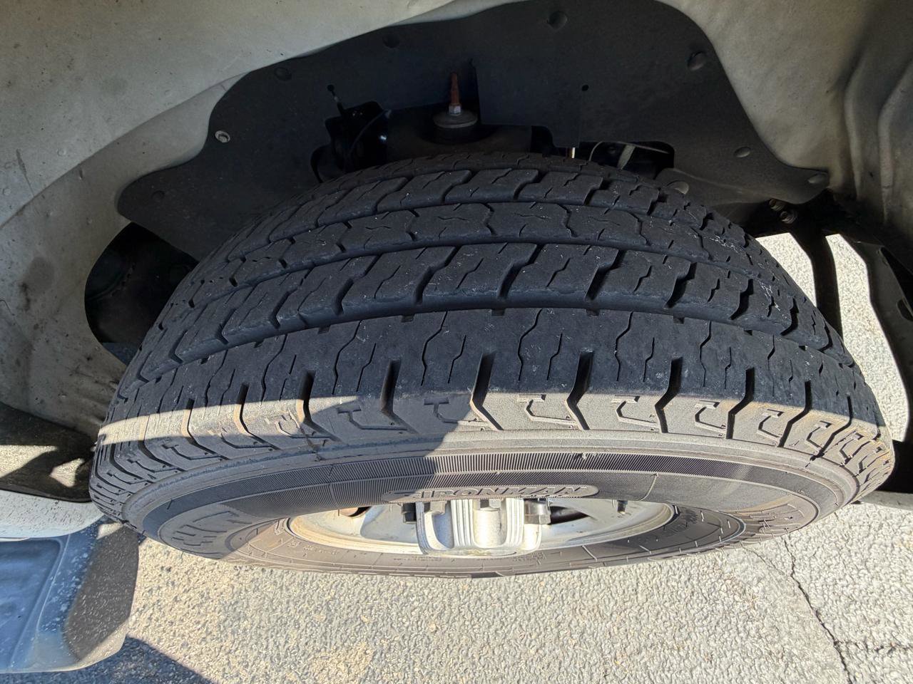 Used 2023 Chevrolet Express 3500 LT w/ LT Preferred Equipment Group image 17