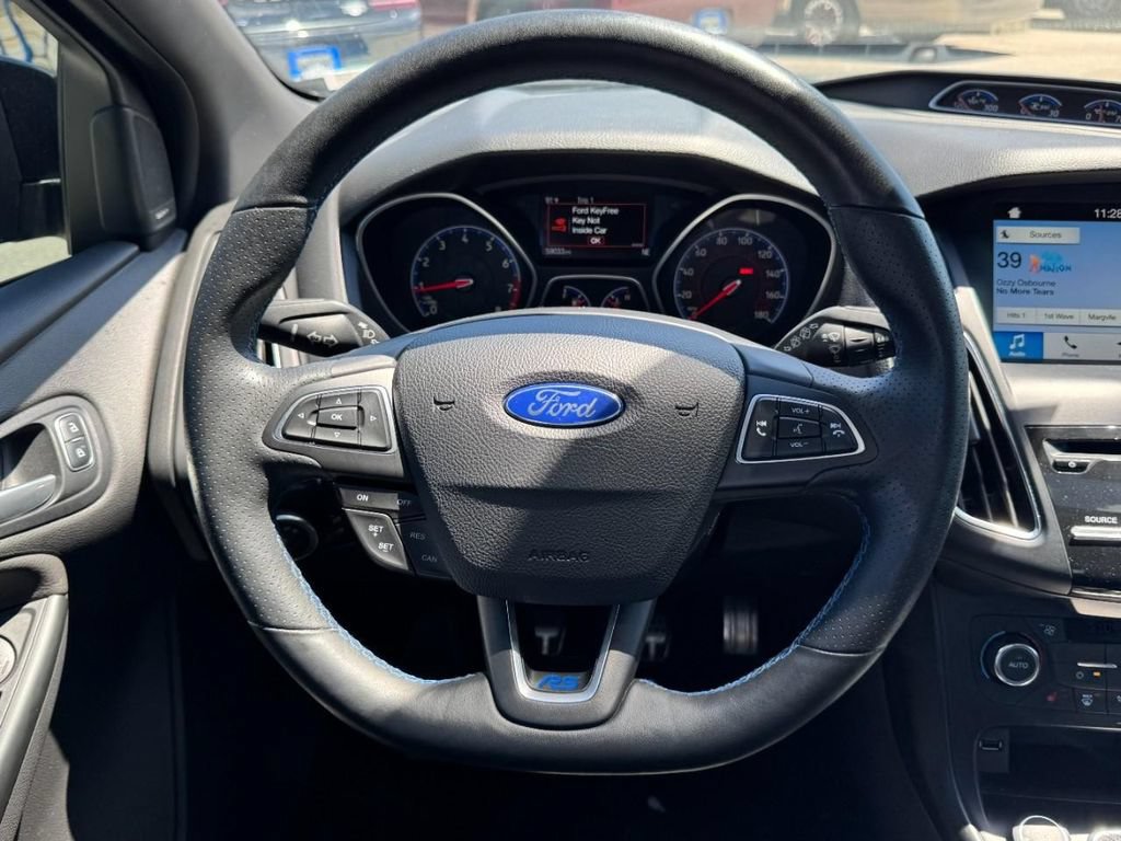 Used 2017 Ford Focus RS AWD/4WD image 13