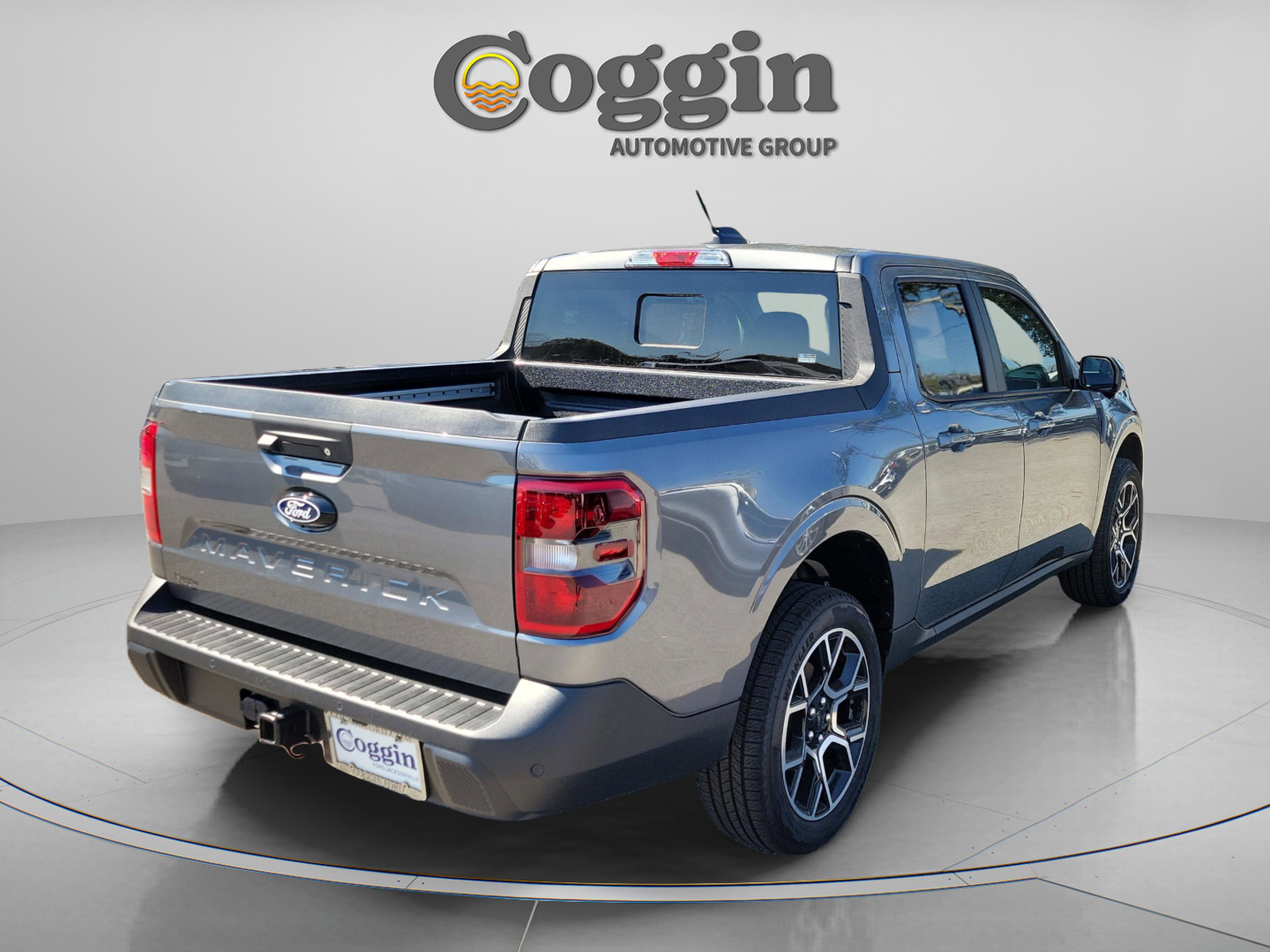 New 2026 Ford Maverick Lariat w/ 4K Tow Package image 4