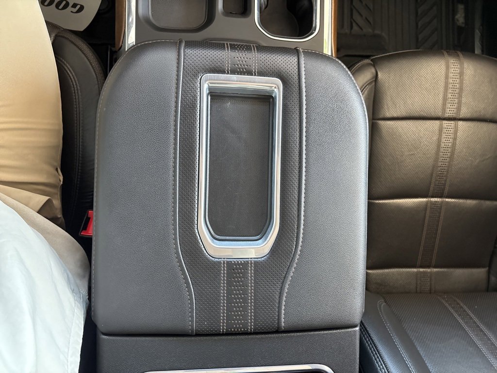 Used 2022 Chevrolet Silverado 1500 High Country w/ High Country Premium Package image 28