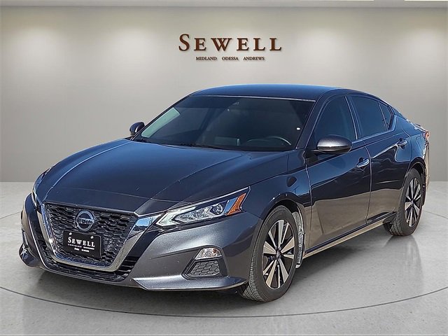 Used 2022 Nissan Altima 2.5 SV