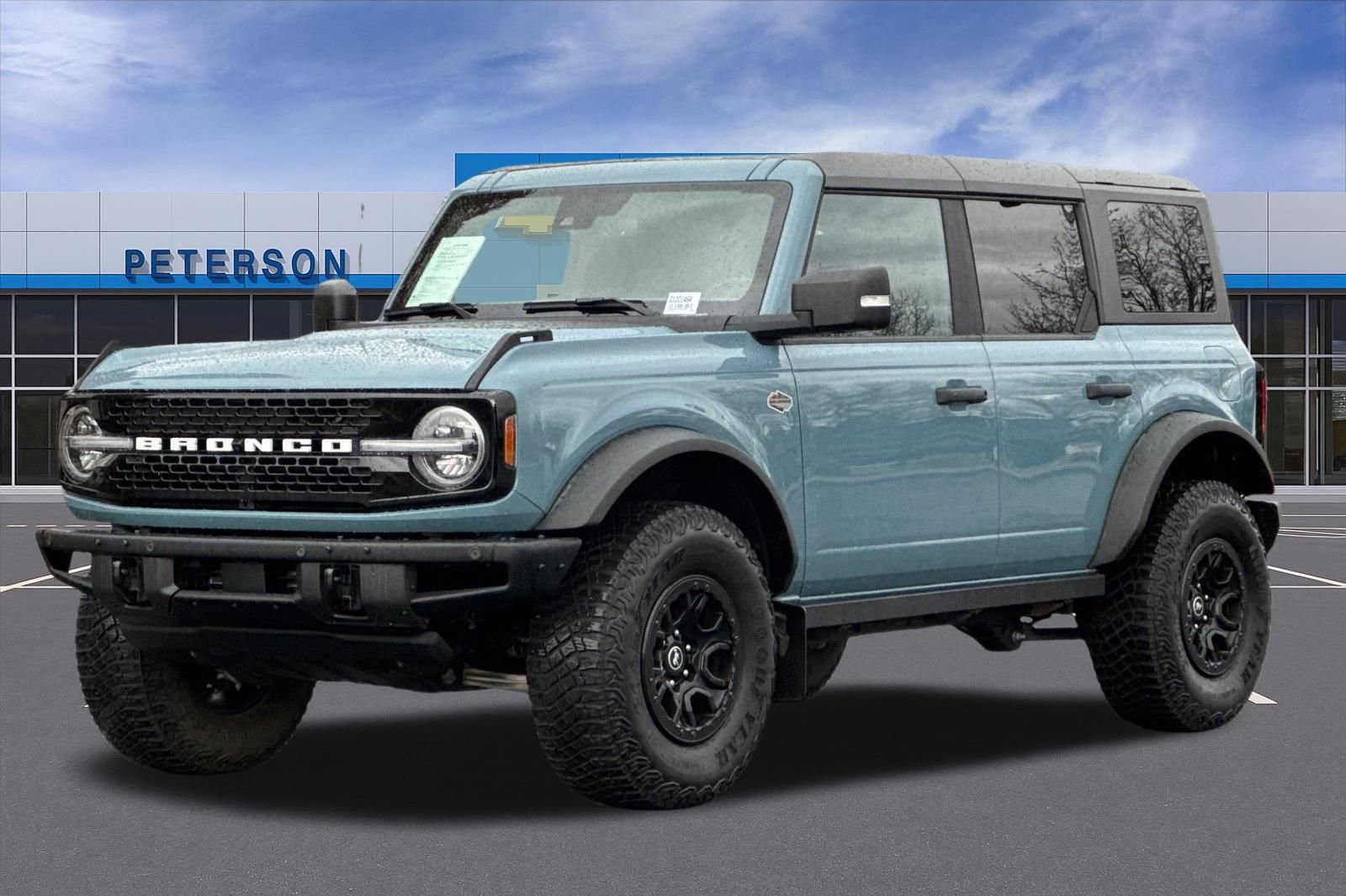 Used 2023 Ford Bronco Wildtrak image 9