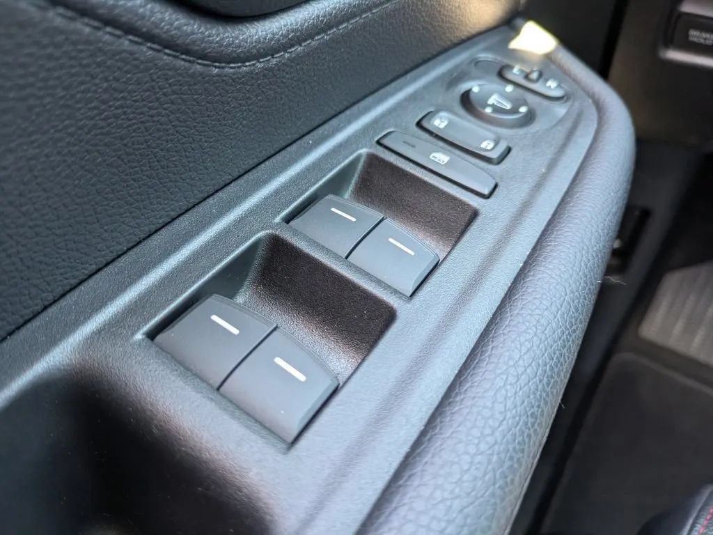 Used 2025 Honda Odyssey Sport-L image 29