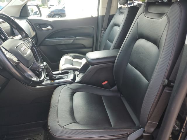 Used 2021 GMC Canyon AT4 w/ Driver Alert Package AWD/4WD image 17