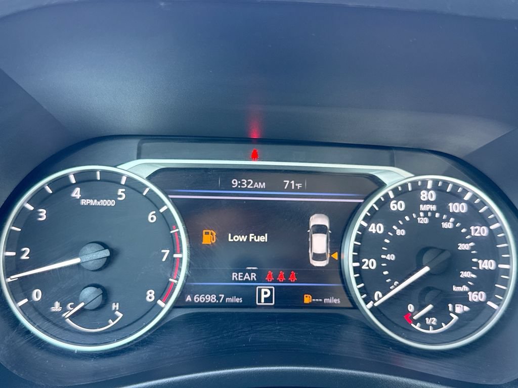 Used 2023 Nissan Sentra SV w/ All-Weather Package FWD image 10