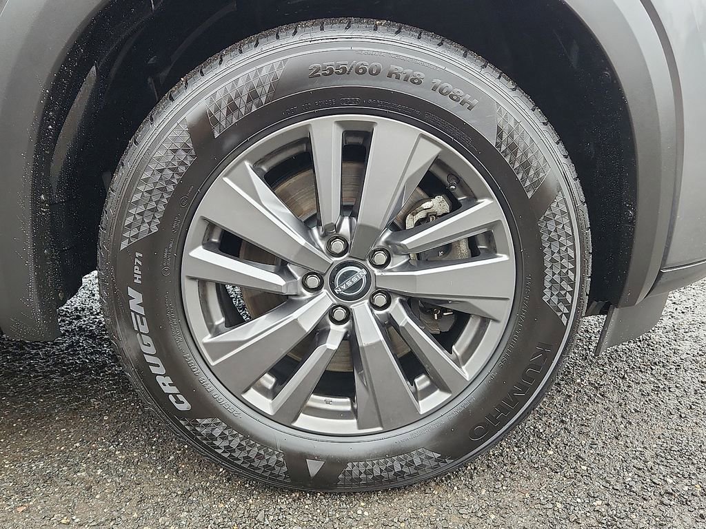 Used 2022 Nissan Pathfinder SV image 8