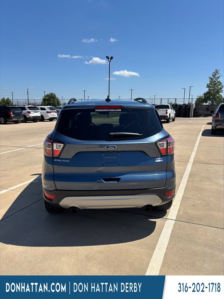 Used 2018 Ford Escape SEL w/ Canadian Touring Package AWD/4WD image 4