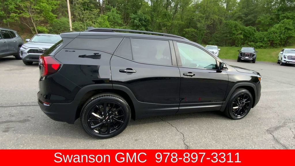 Certified 2023 GMC Terrain SLE w/ Driver Convenience Package AWD/4WD image 10
