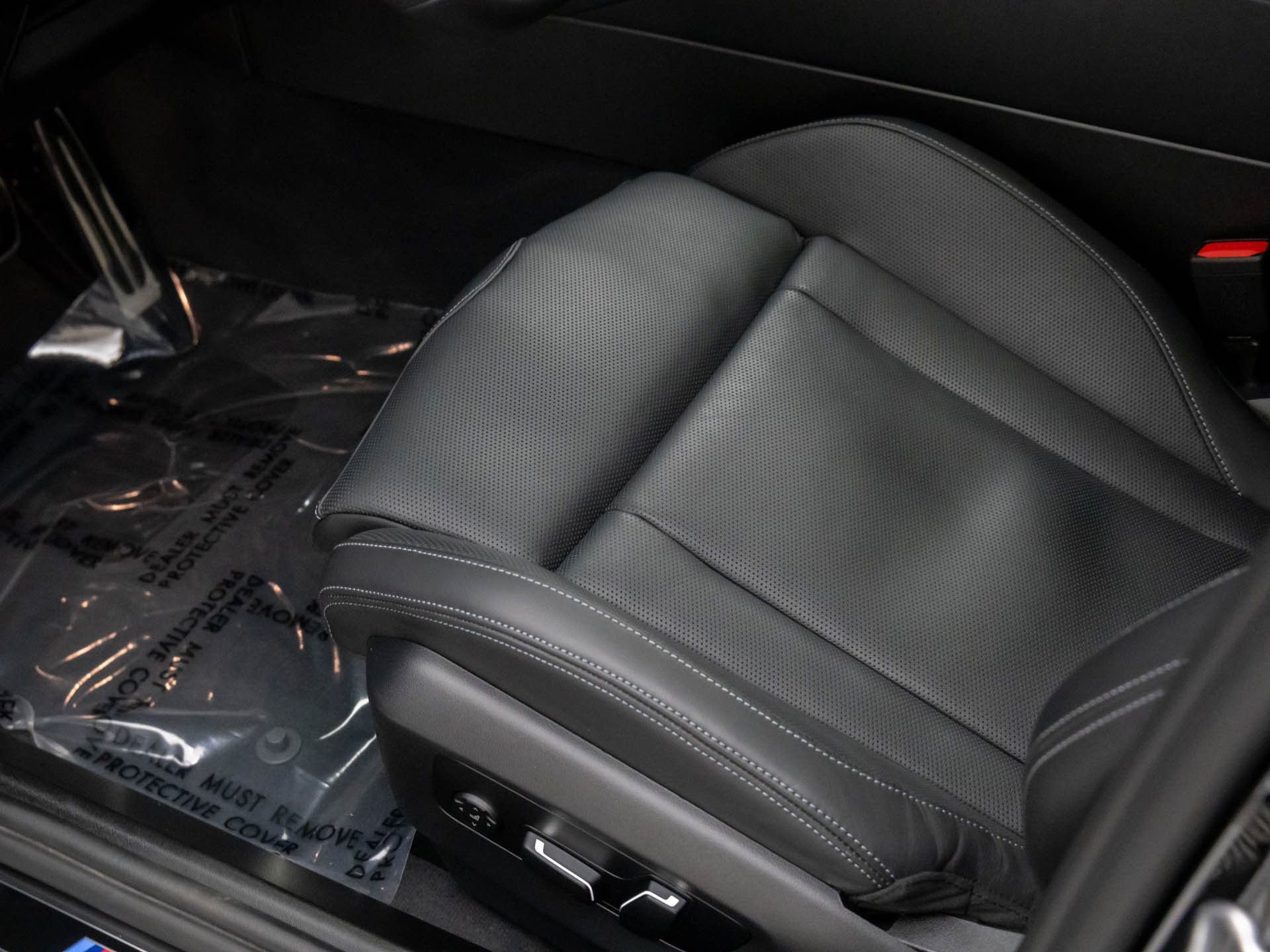 Certified 2026 BMW M5 Touring AWD/4WD image 16
